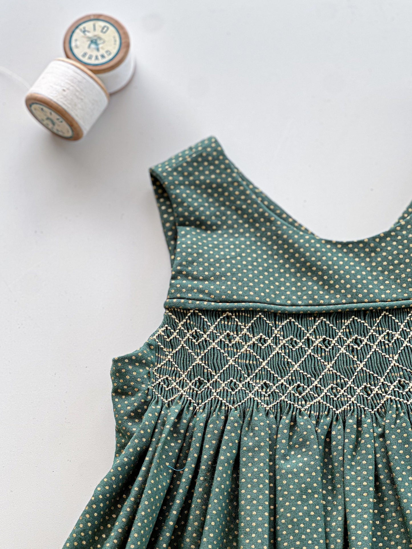 Green and gold polka dots (2 years)