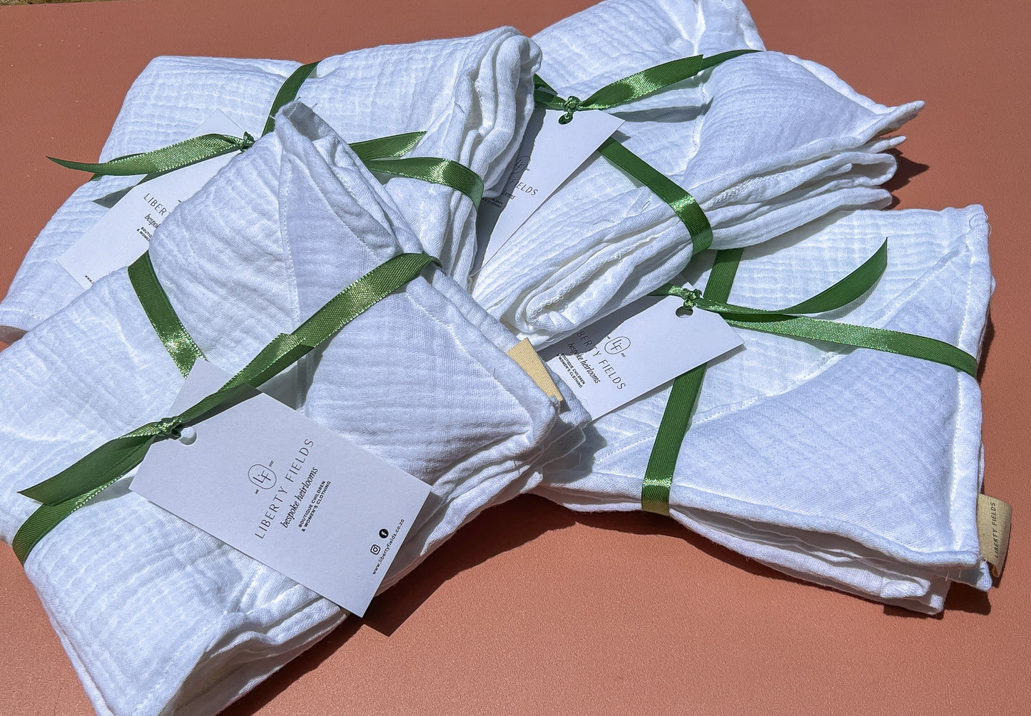 Weighted muslin feeding covers
